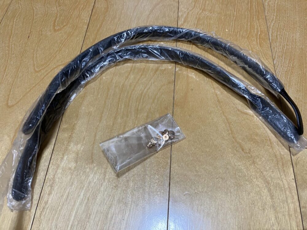 袋に入って到着